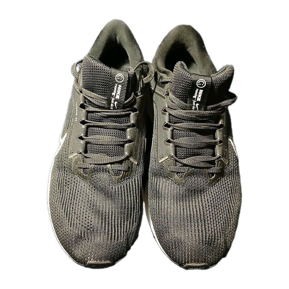Nike Air Zoom Pegasus 40.5 Black White Premium Running Size 9.5 FN7991-001